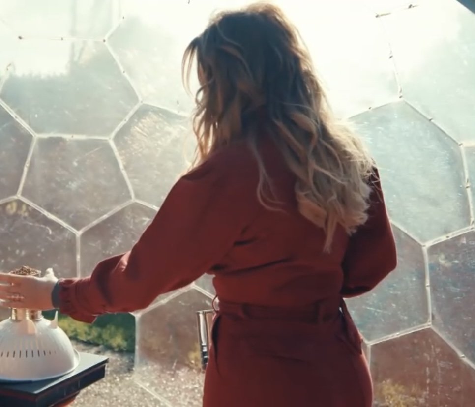 Carol Vorderman #CBFSWOZd