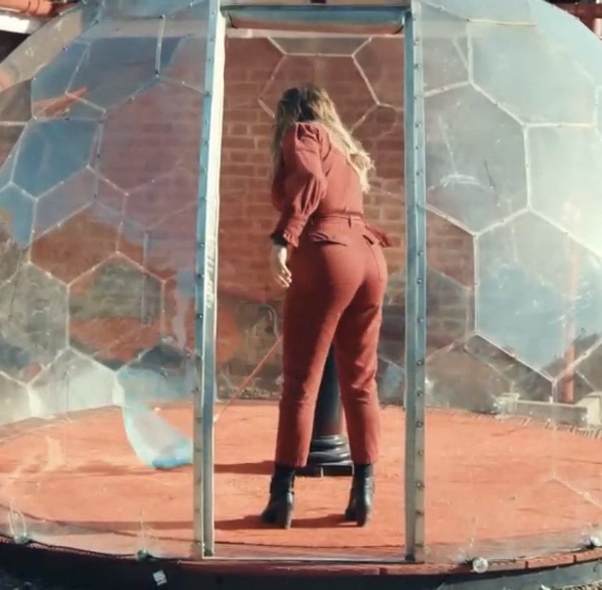 Carol Vorderman #NZ4tvDJA