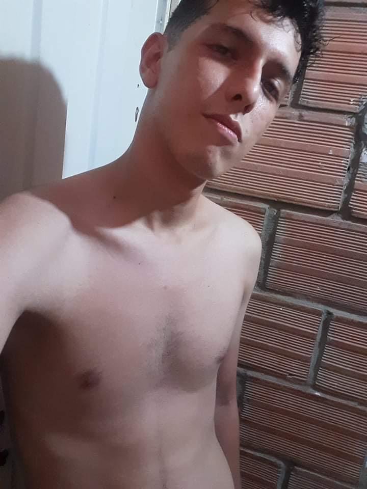 23 Brownie j urbina ortega, columbia #jxhs0iXD