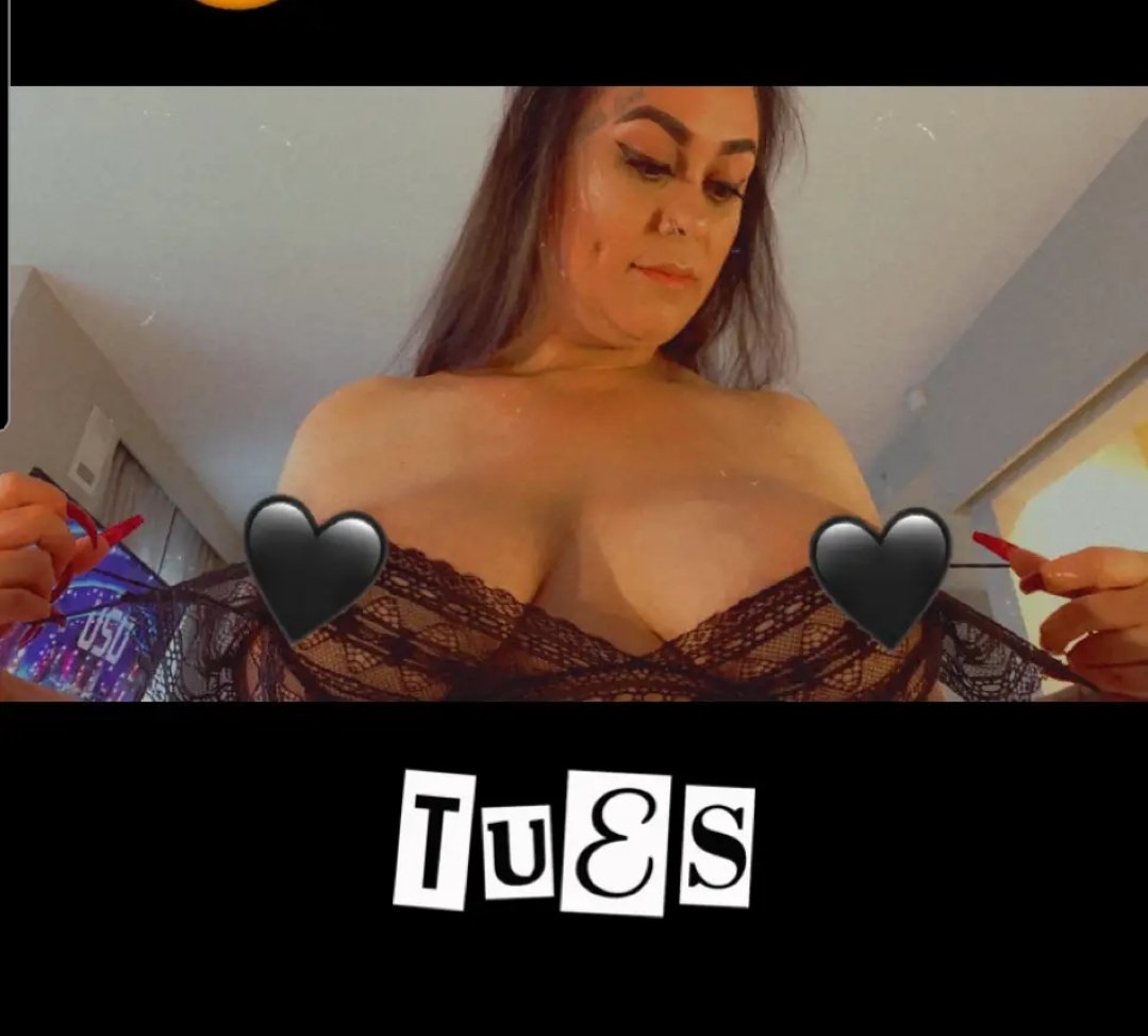 Pierced latina milf 2 #gBMZpsTg