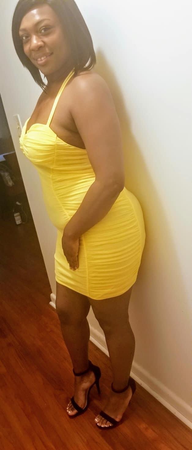 Somebody mama look good and thick #LD7LzphB