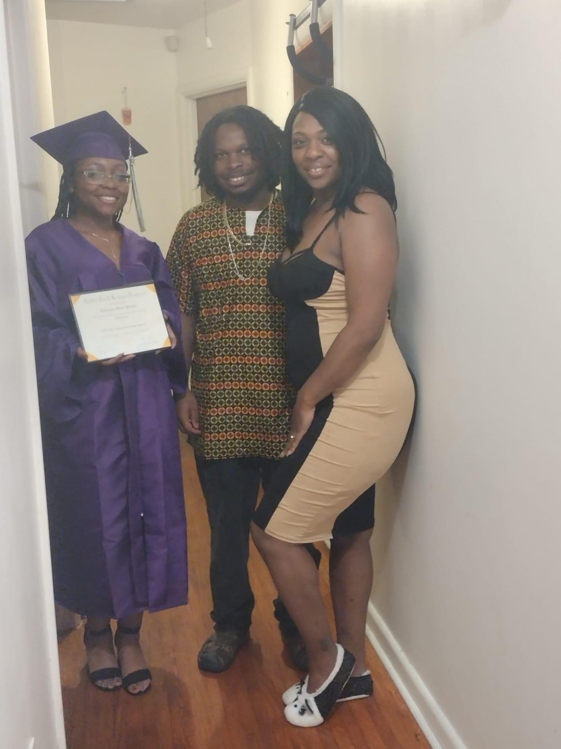 Somebody mama look good and thick #moOYYkOz