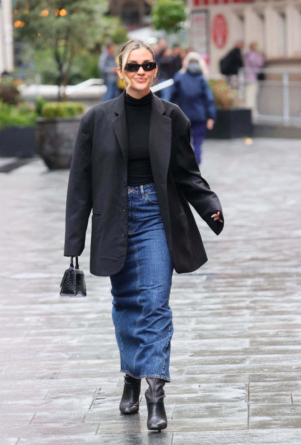 Misc Celebs - Boots and Leather #zxgaqlju