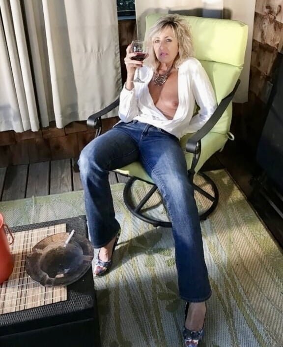 MILF Kennedy #8x0W0RxT