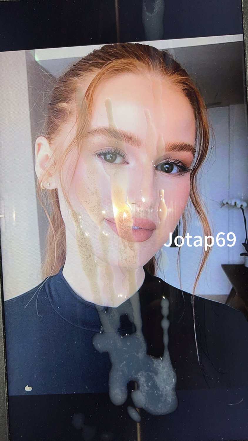 Madelaine Petsch Cum Tribute #V6lp2BA1